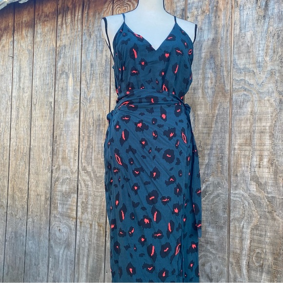 Shein Cheetah Wrap Midi Dress Size L - Picture 11 of 14